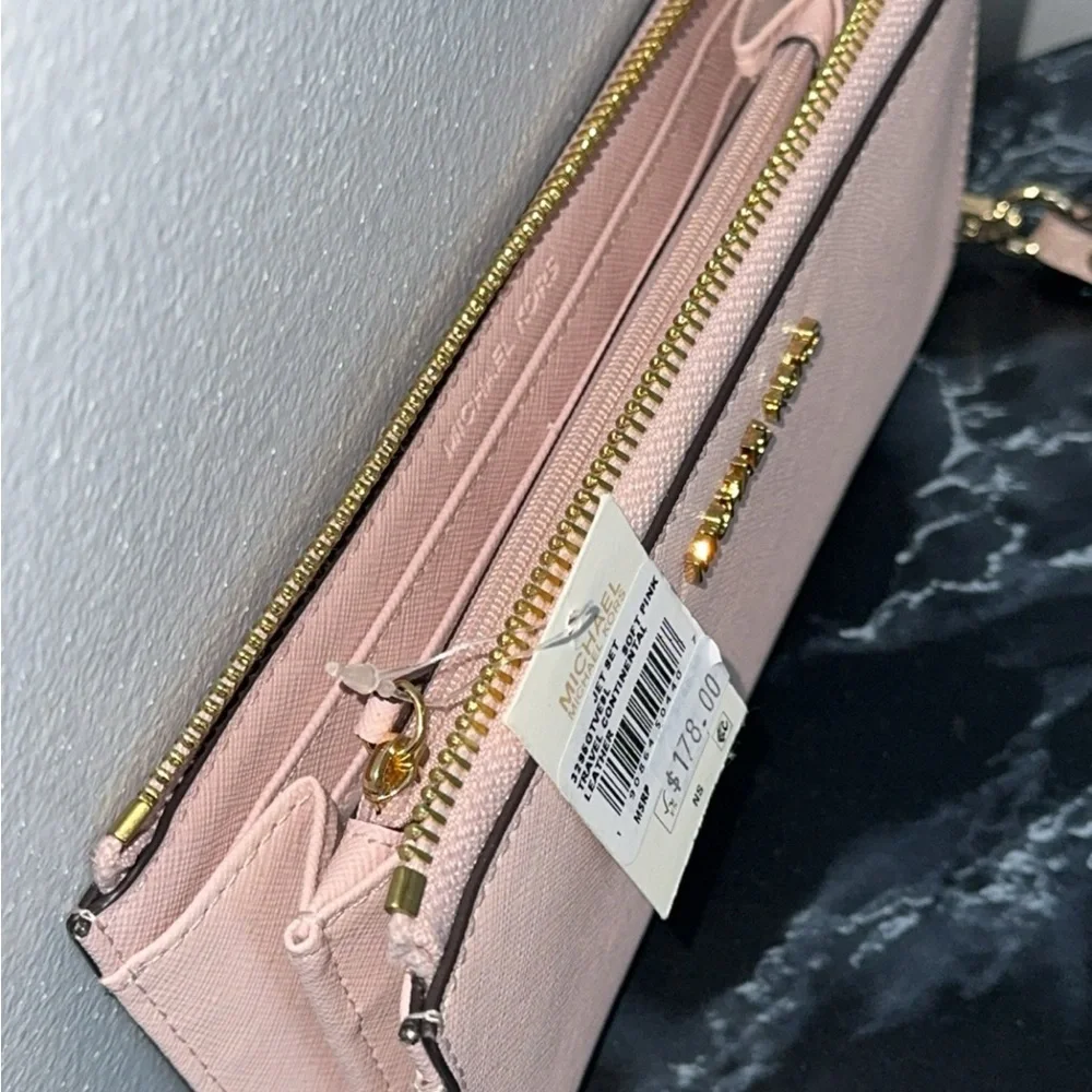 MICHAEL KORS Jet Set Travel Leather Quarter-Zip Wallet Soft Pink AUTHENTIC NWT